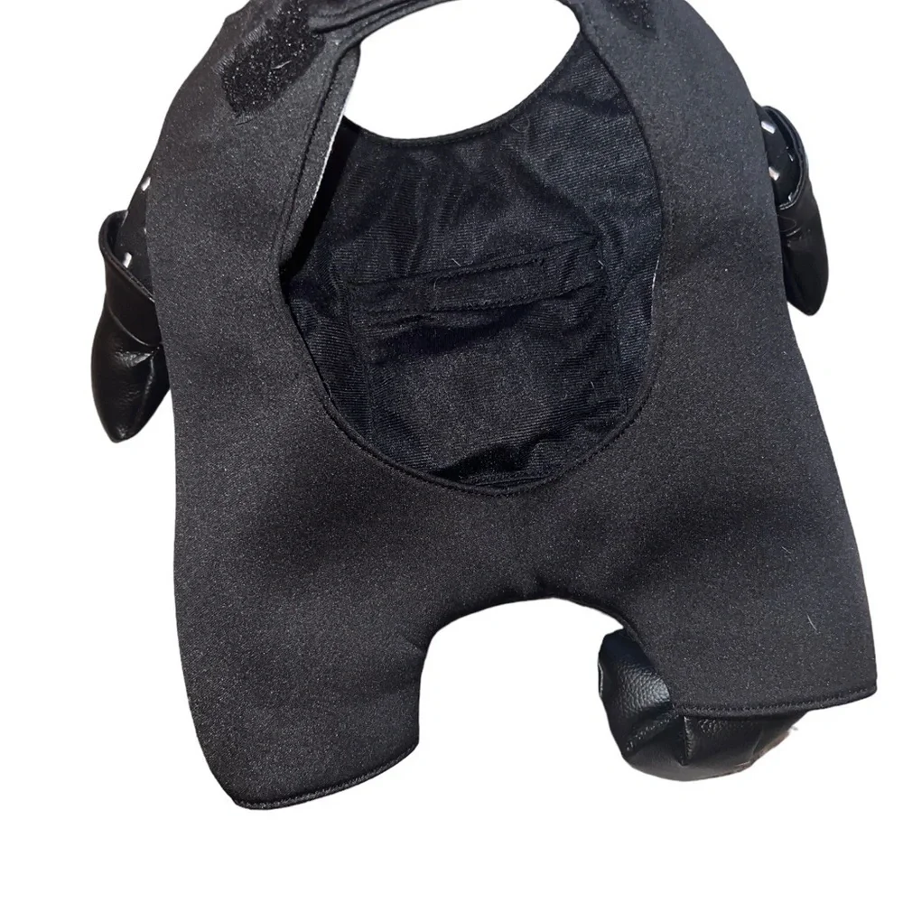 Darth Vader Pet Costume with sounds. Size Medium. (No hat or Cape)